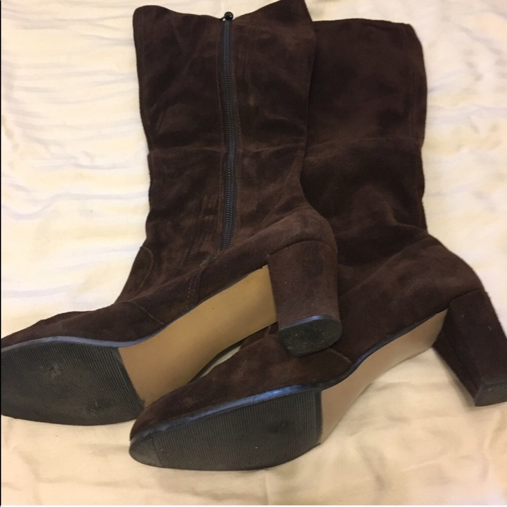 Brown Soft Suede Elastic Boot Size 9 1/2